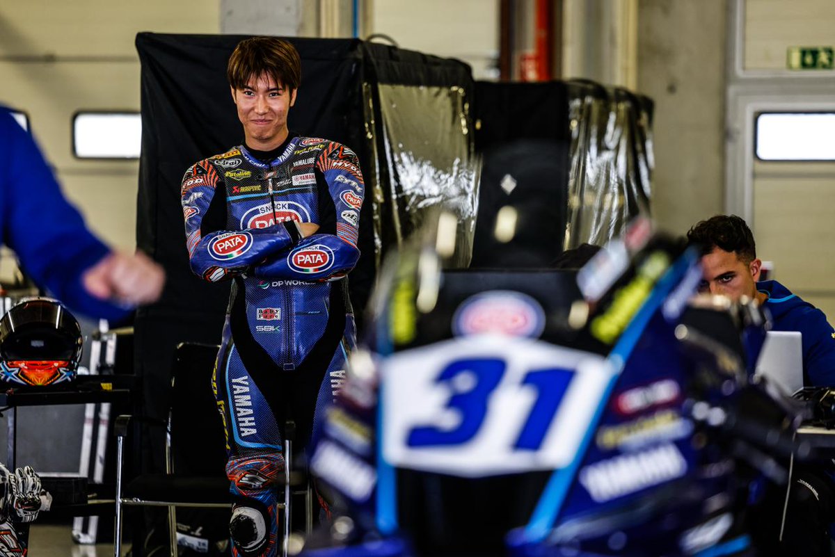 Pata Yamaha Ten Kate Racing tweet media