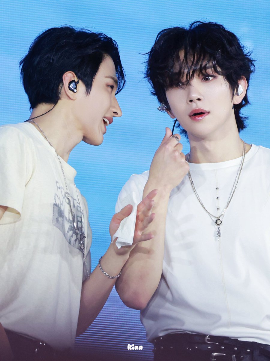 kinakina tweet media