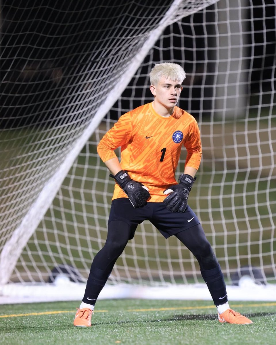 Max Pocsik tweet media