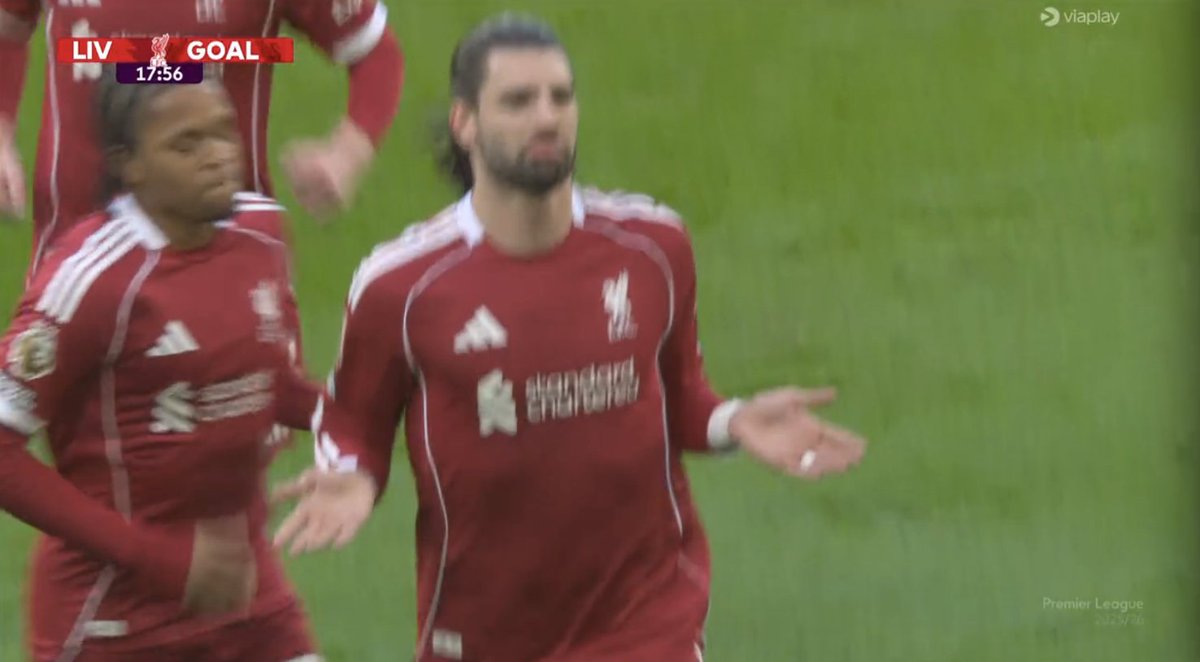 The Touchline | 𝐓 tweet media