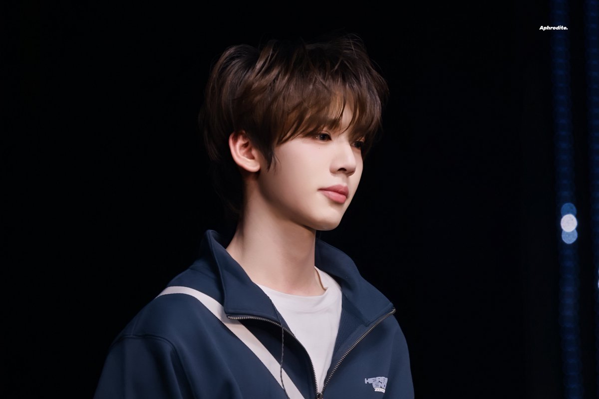 Aphrodite_yujin's tweet photo. 𝑬𝒗𝒆𝒓𝒚𝒘𝒉𝒆𝒓𝒆 유 𝑮𝒐, 𝑳𝒐𝒗𝒆 𝑾𝒊𝒍𝒍 𝑳𝒂𝒔𝒕 𝑭𝒐𝒓𝒆𝒗𝒆𝒓.

#한유진  #HANYUJIN #韓維辰 #ハンユジン 
#ZEROBASEONE #제로베이스원 #ZB1 https://t.co/fcpgJ32bMQ