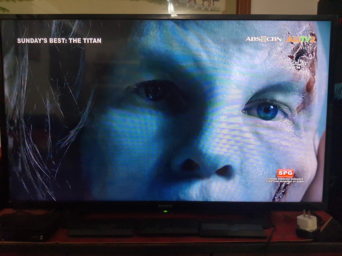 i am not king. tweet media