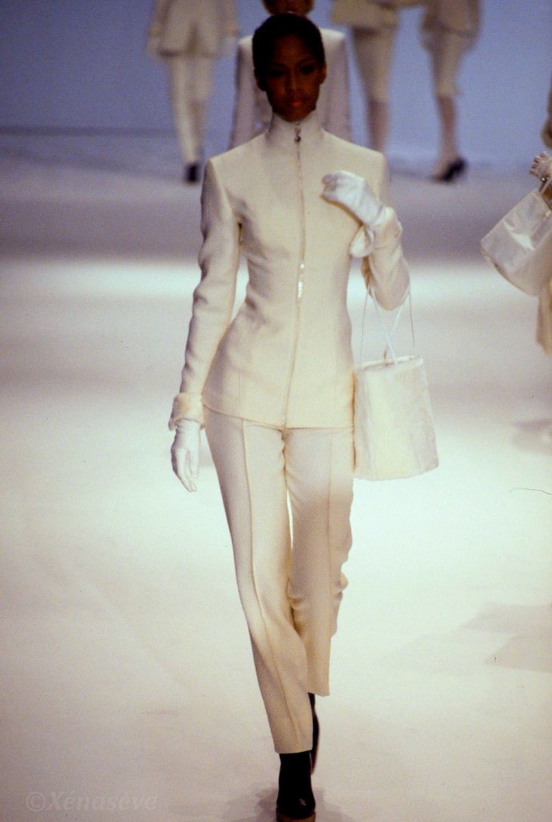 ROSE LANI tweet media