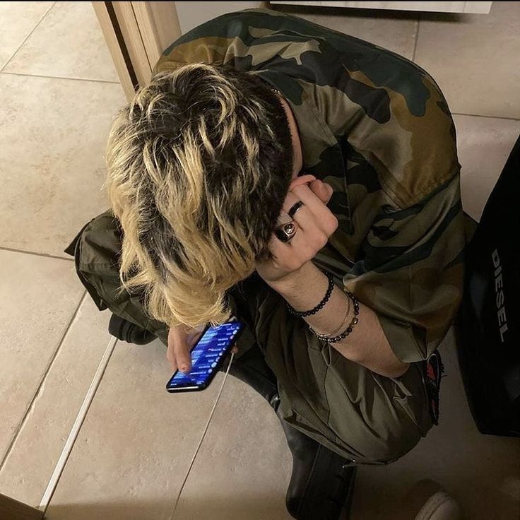 「 NUMA ᄊ partenogay 💐 」 tweet media