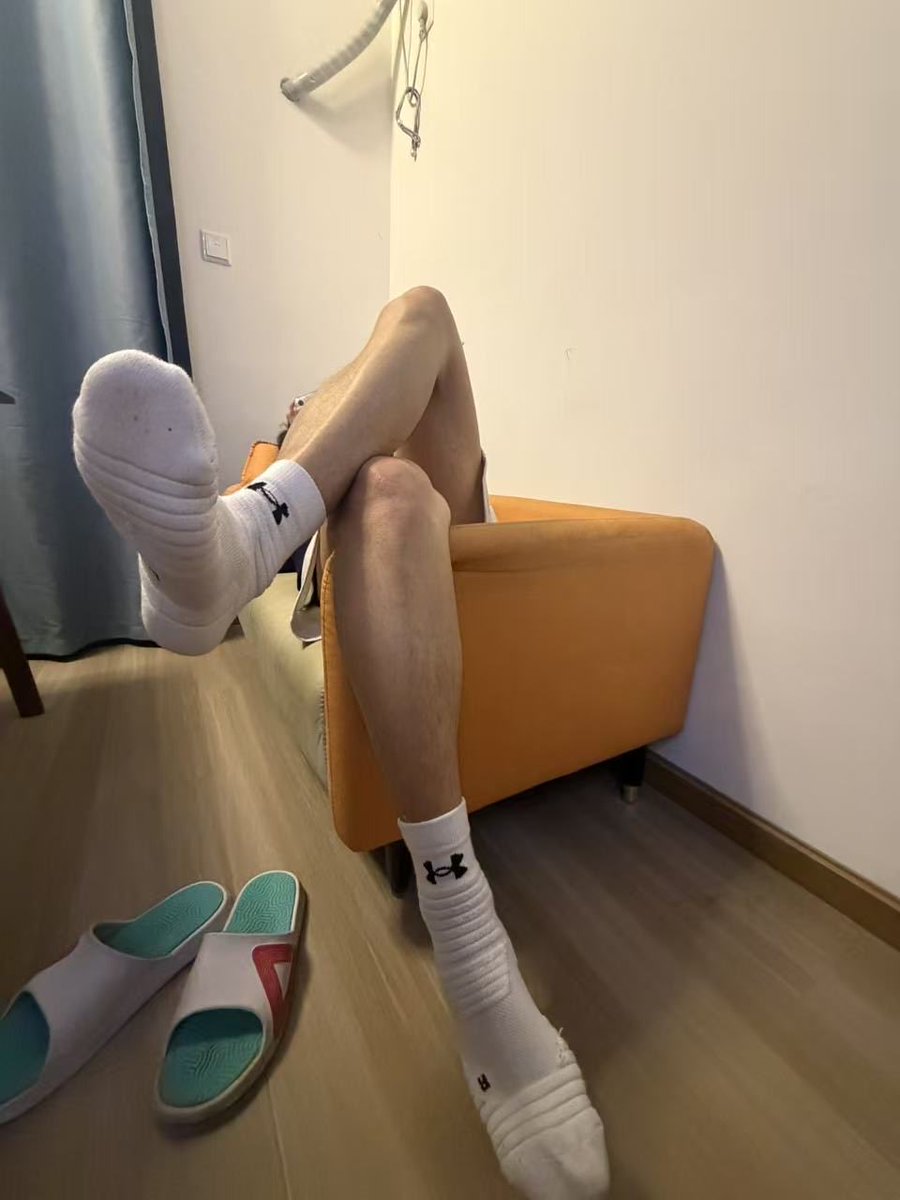 帅哥是我是你爹 tweet media