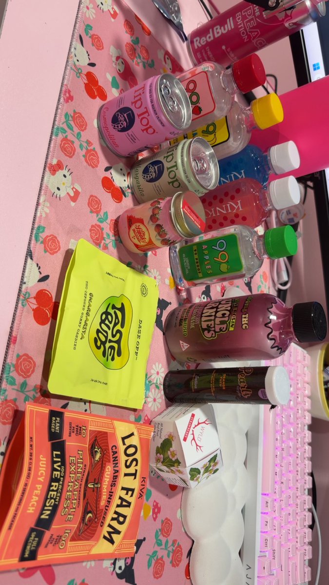 ₊⁺ ꒰১ ♡ ໒꒱ ⁺₊ tweet media