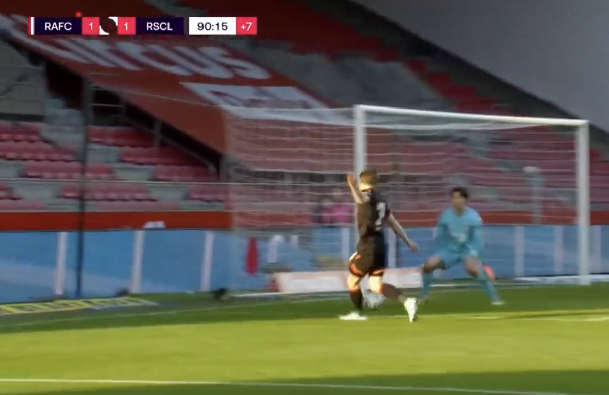 Standard Liege NL tweet media