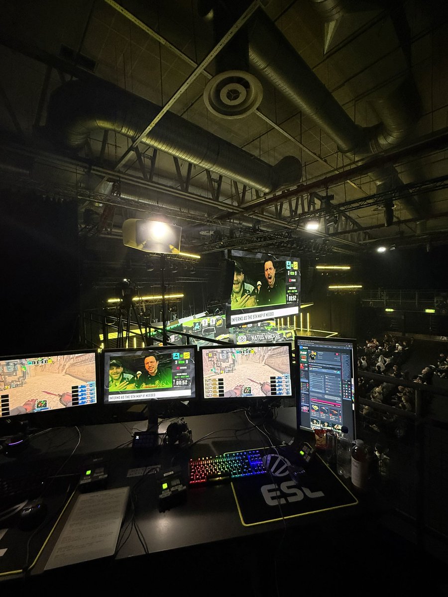 Adam Hawthorne tweet media