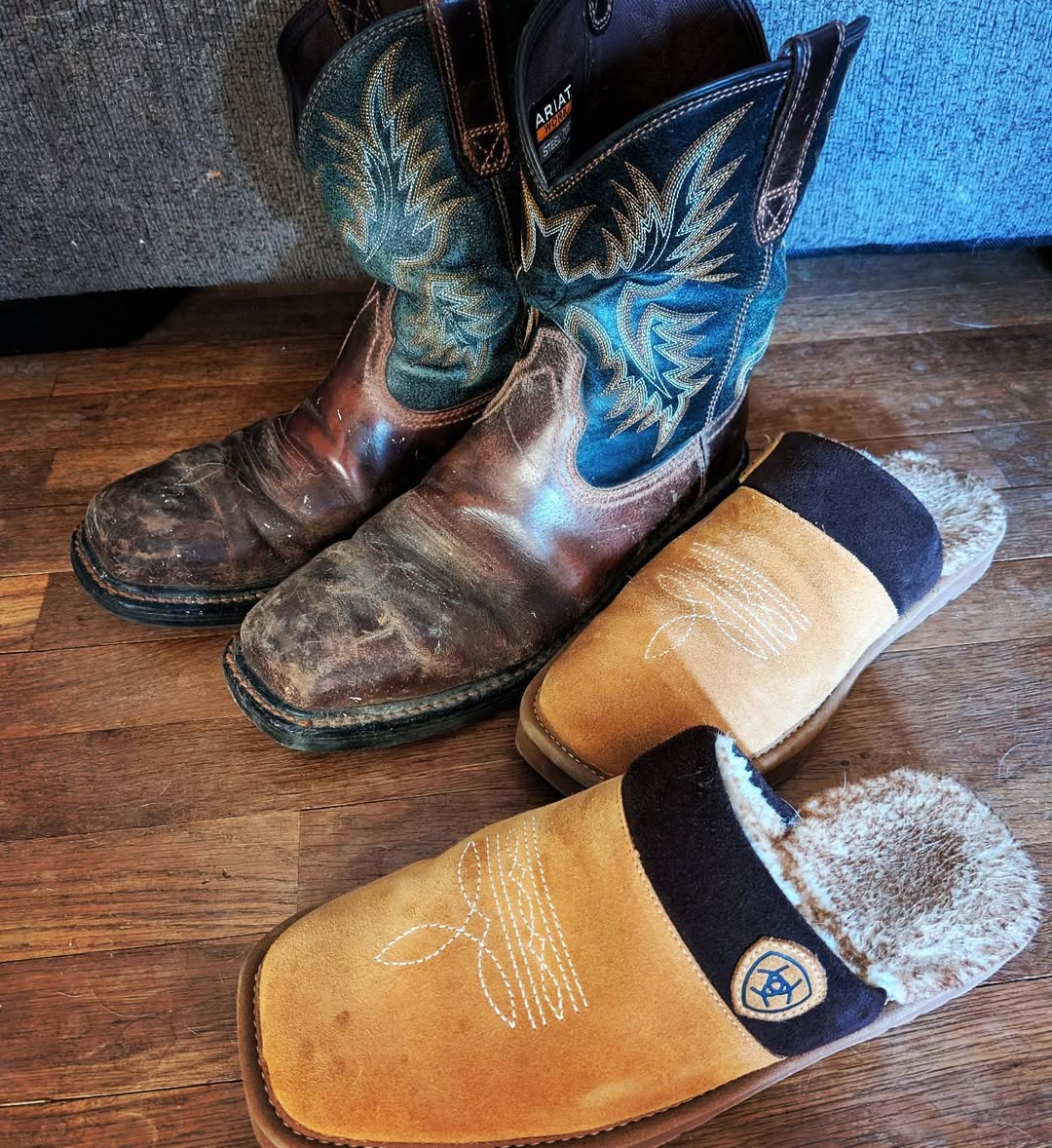 Ariat International tweet media