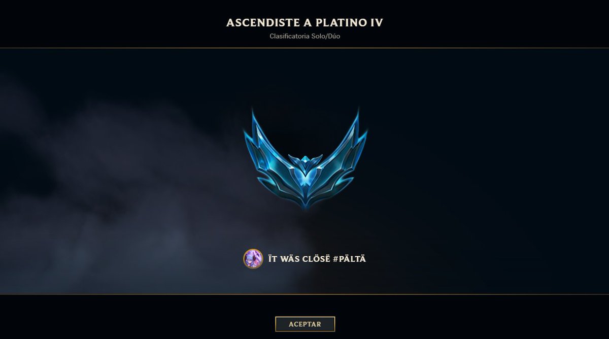 MegaSoRandom's tweet photo. Hola, subí a PLatino IV en el lol. Yay. https://t.co/0qWfDUopaF