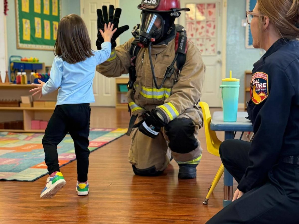 CAL FIRE tweet media