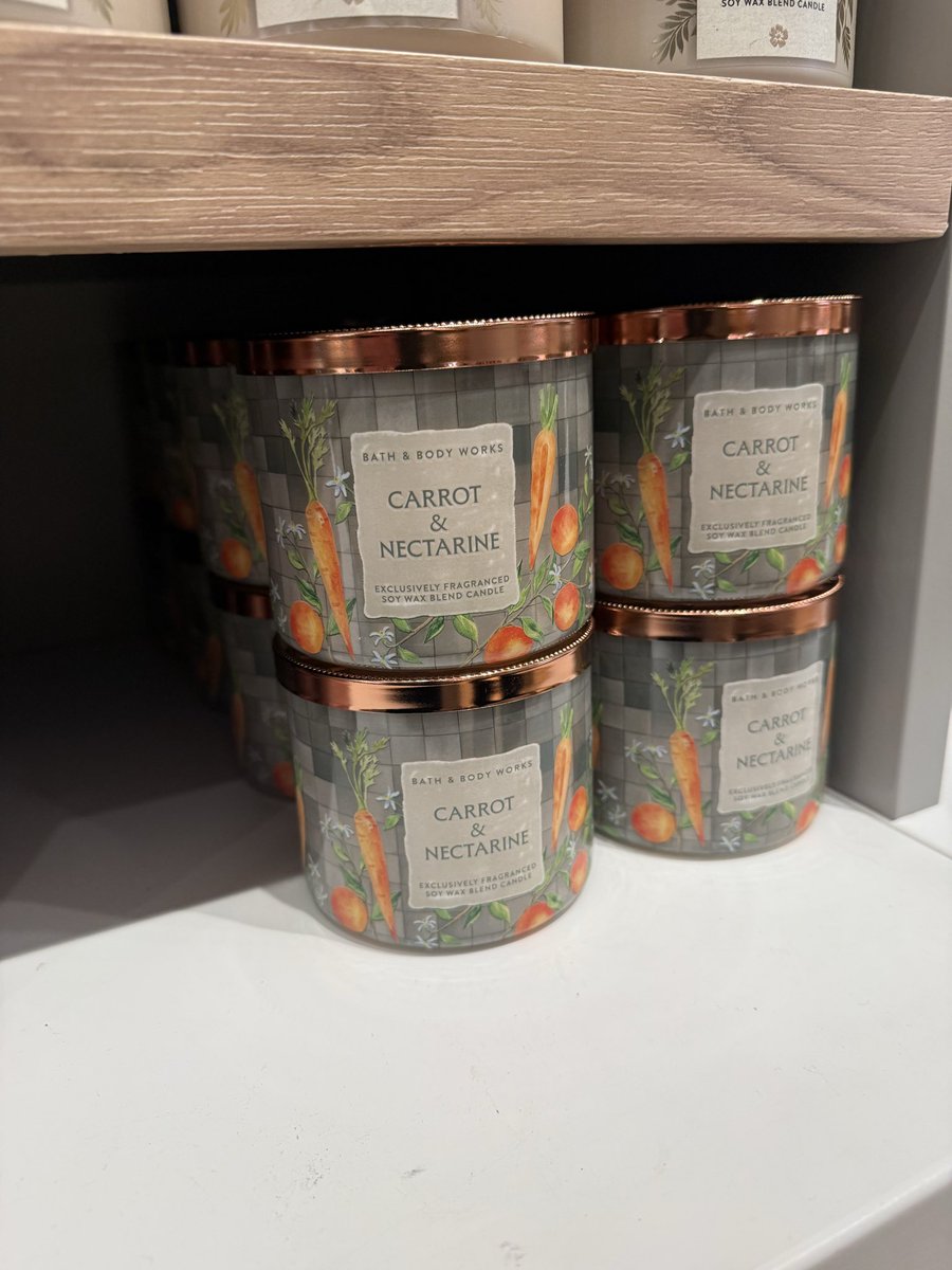 Yo <a href="/bathbodyworks/">Bath & Body Works</a>, you should rename this scent to Dirt and Worms. Tell me I’m wrong.