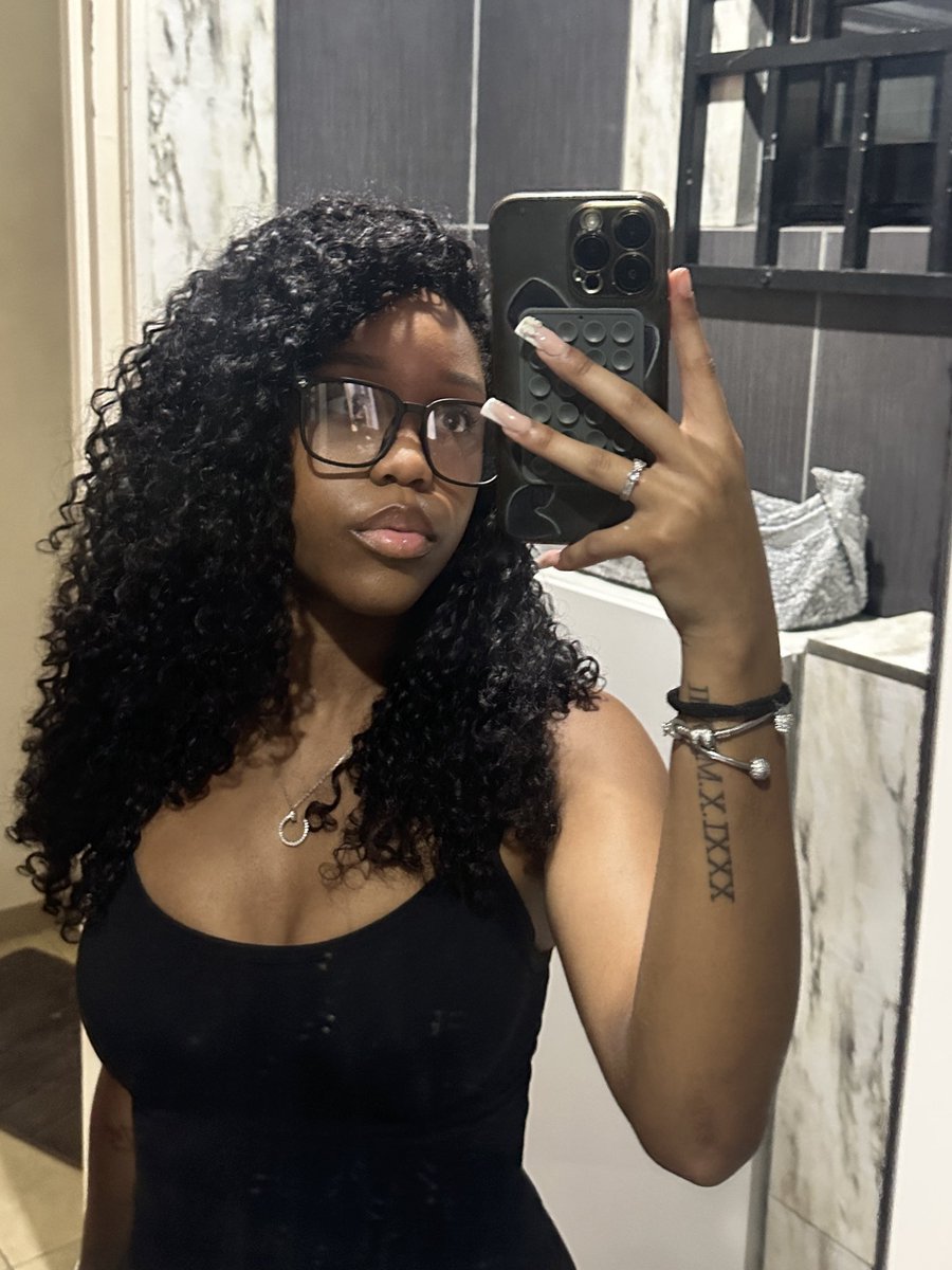 𝐴𝑃 (@1apesht) on Twitter photo 