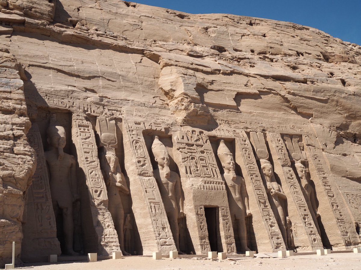 れいか tweet media