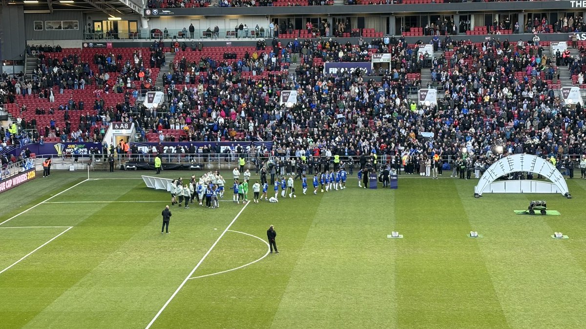 Jo Lenton tweet media