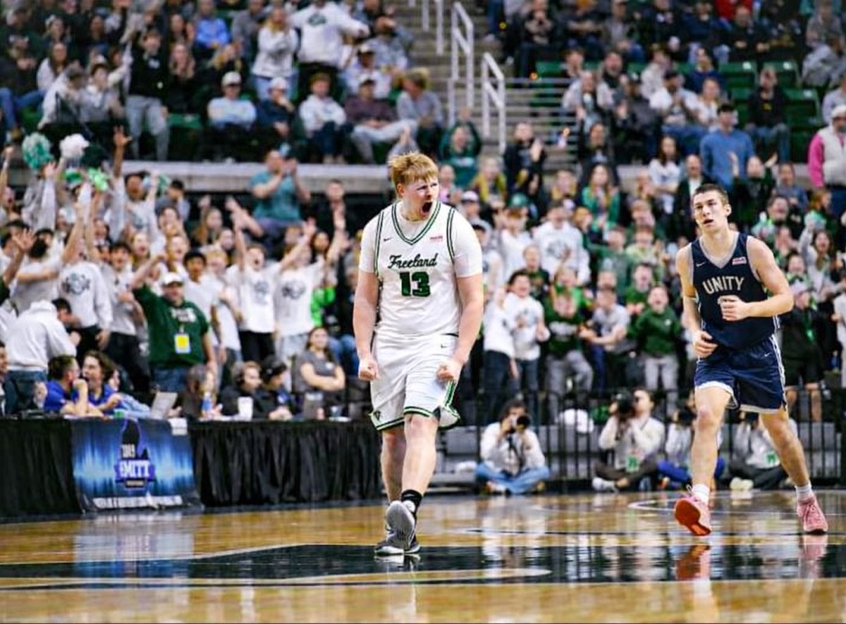comer_tristan's tweet photo. Goal set.
Goal accomplished.

Proud to bring a state championship back to Freeland

Next chapter: Michigan State University

Spartan Nation… see you soon 🟢⚪

#MHSAA
#StateChamps
#MichiganHoops
#FreelandFalcons
#FalconPride
#BreslinCenter
#SpartanNation
#SpartanBound
#GoGreen https://t.co/wX05isbiED
