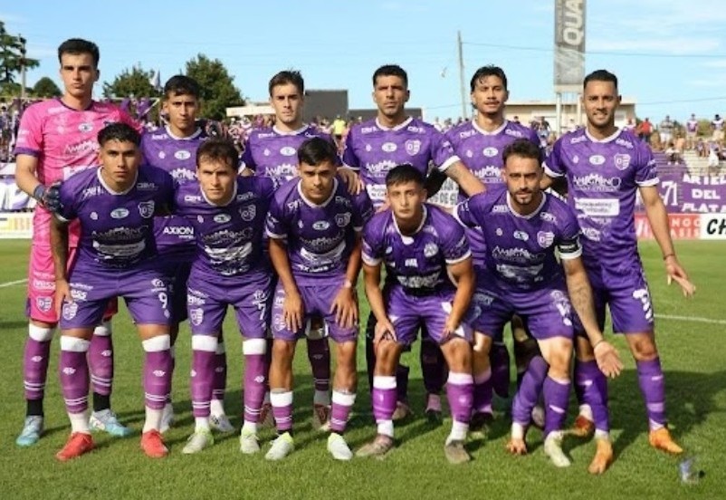 hugobasilico's tweet photo. #VillaDalmine #Campana #Violetas #PrimeraB @VillaDalmine @webdelviola @revistaascenso https://t.co/EswTonkoH9