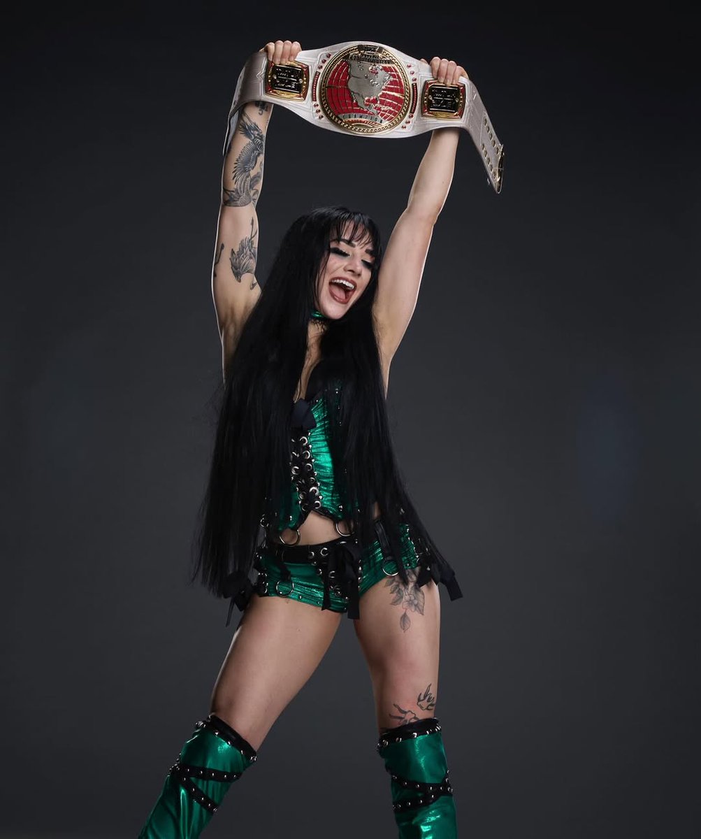 Snowbelle City Mayor Daniel ❄️ #PaxPack tweet media