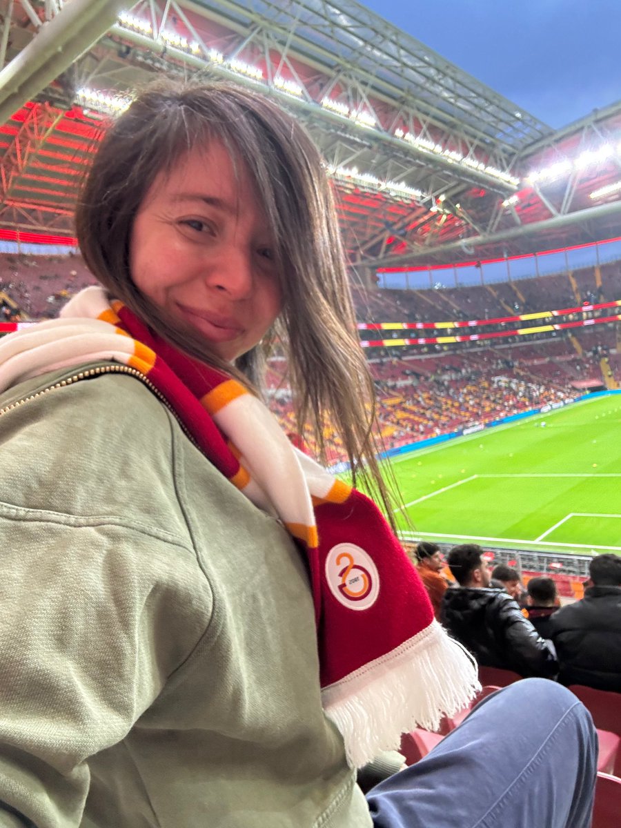 Şampiyonluk yarınlara kaldııııı 💛❤️