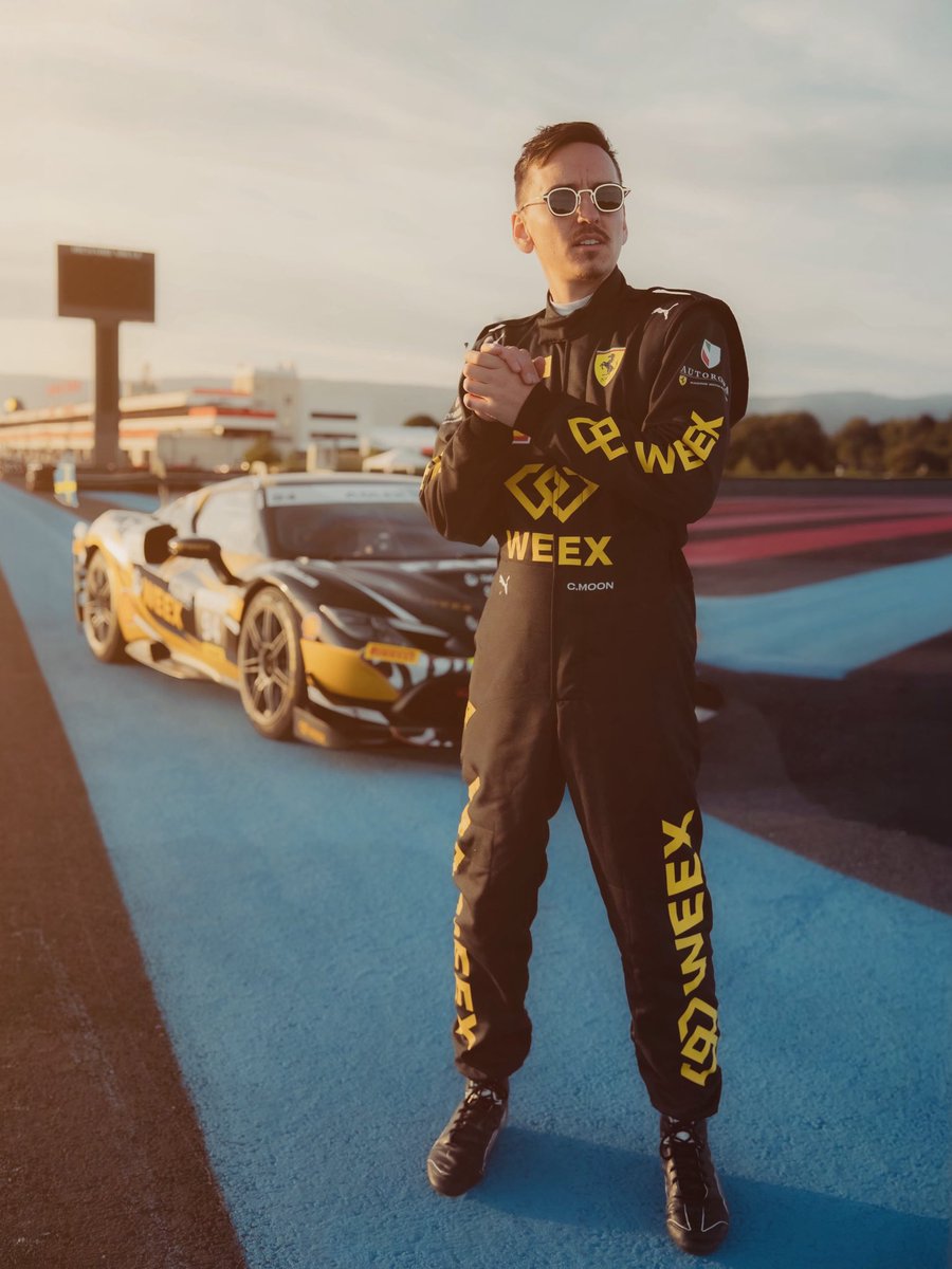 Carl Moon 🌙 tweet media