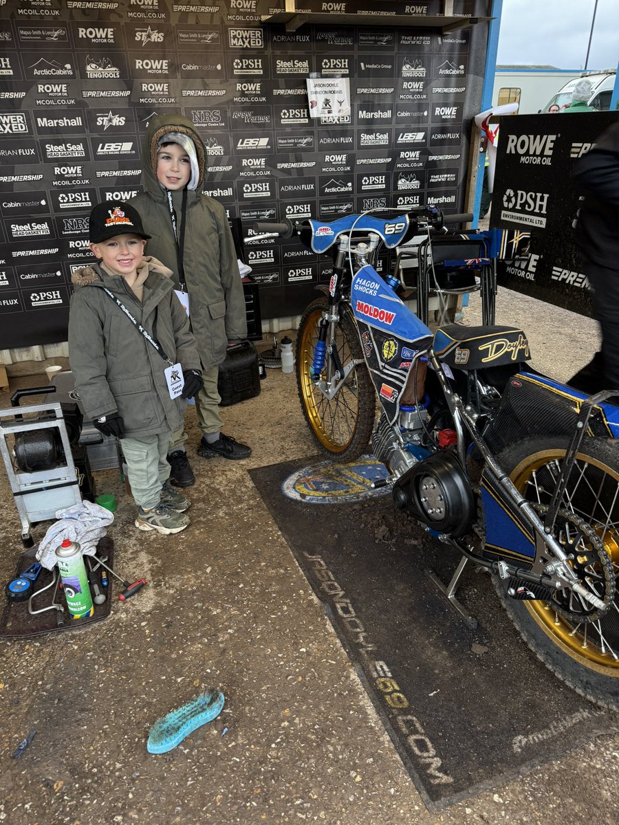 Gavin Caney tweet media