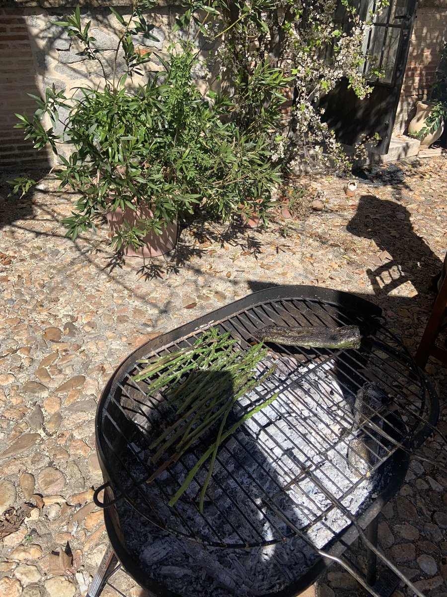 Teresushi tweet media