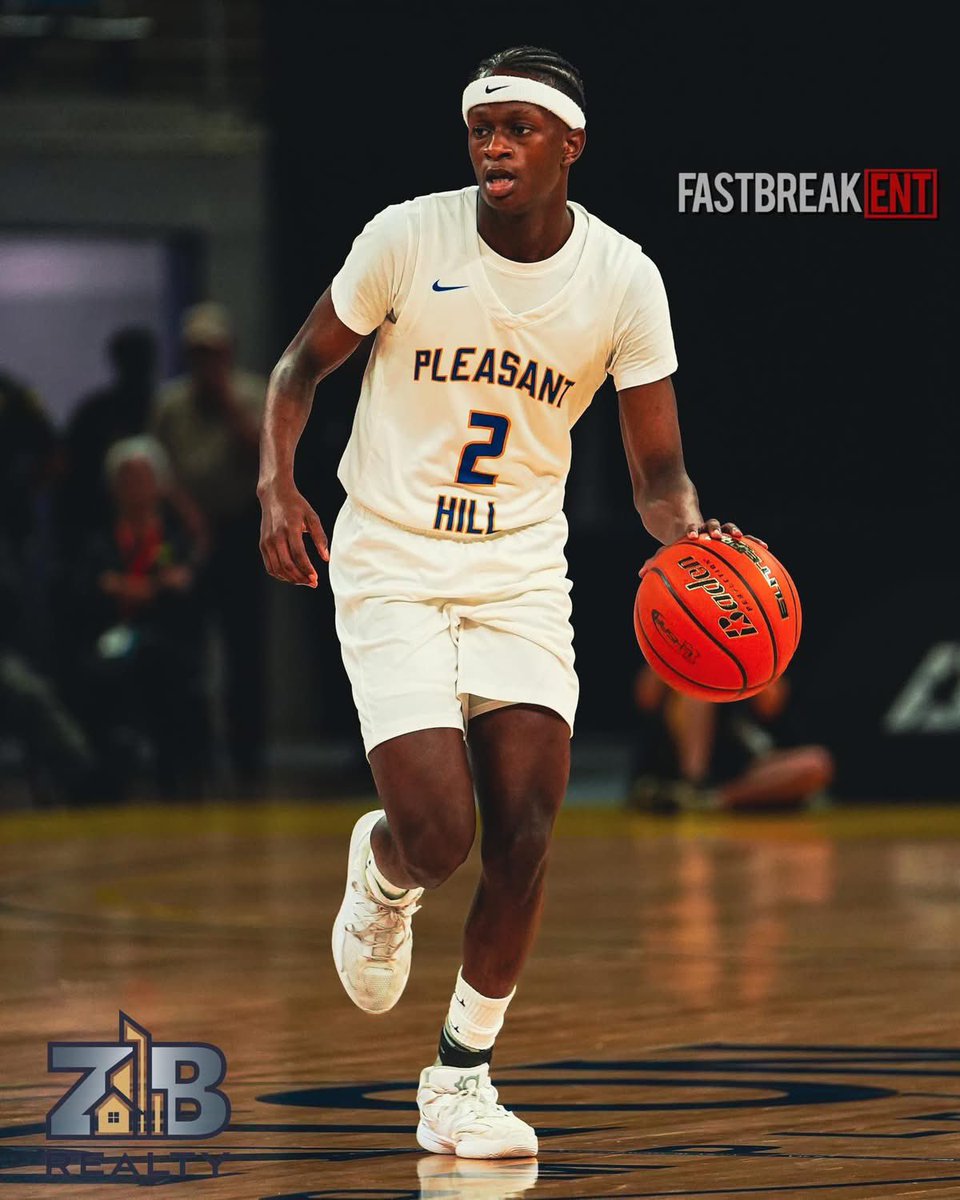 ziiitooshifty's tweet image. Great junior season 20ppg 7assist 7 rebounds came up short in the finals by 1 in ot finished the game with 27 points see you next year🖤 #backinthelab #illbeback #basketball @LL7NV @TopPreps @Buckethead2x1