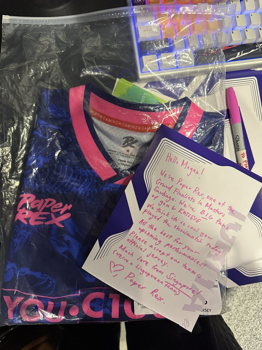 aly 🪩 tweet media