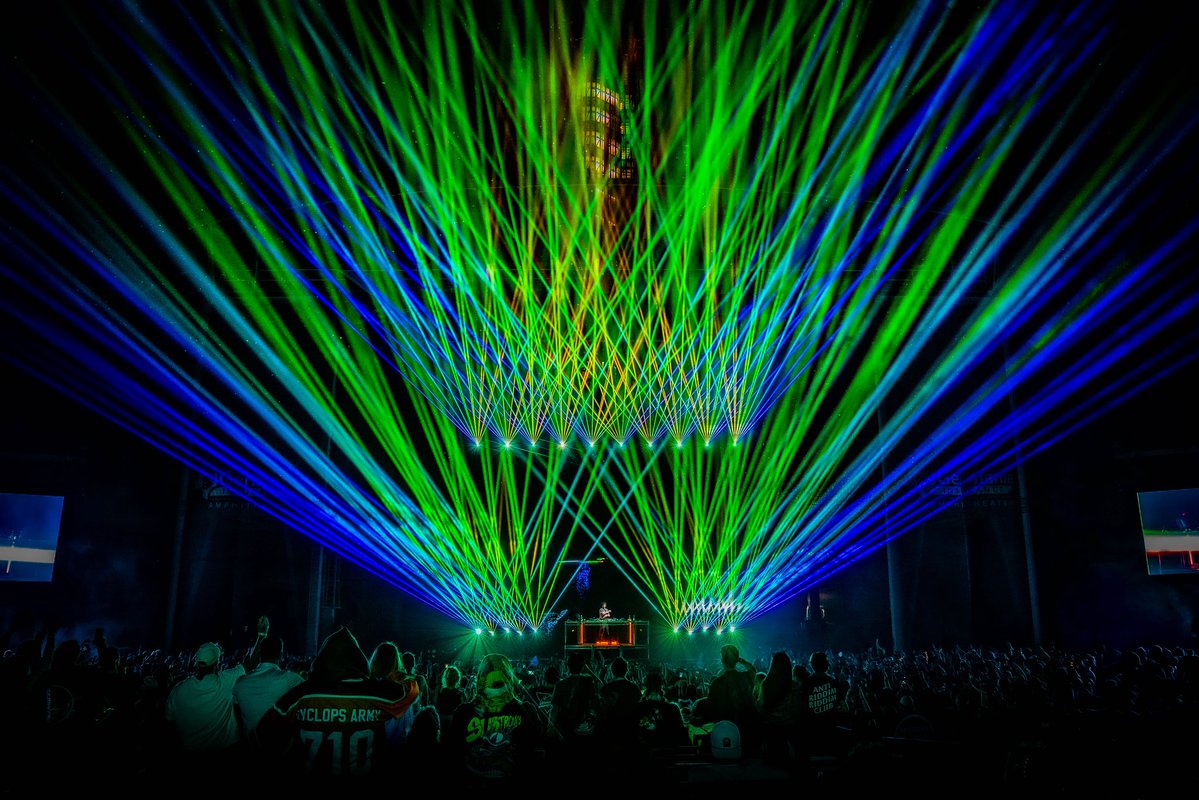 cloud ☁️ tweet media