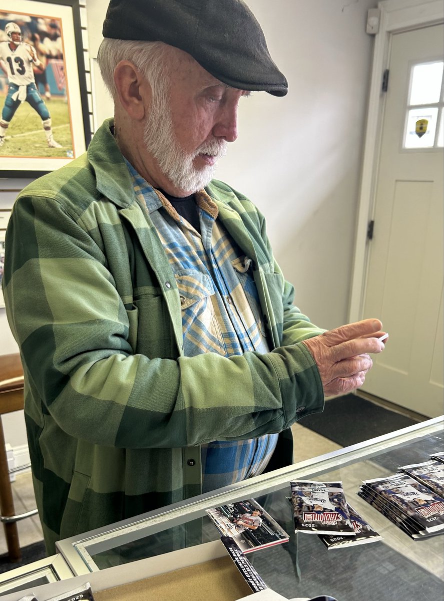 Some of ATTACK OF THE BASEBALL CARDS 44th Anniversary Gift winners…