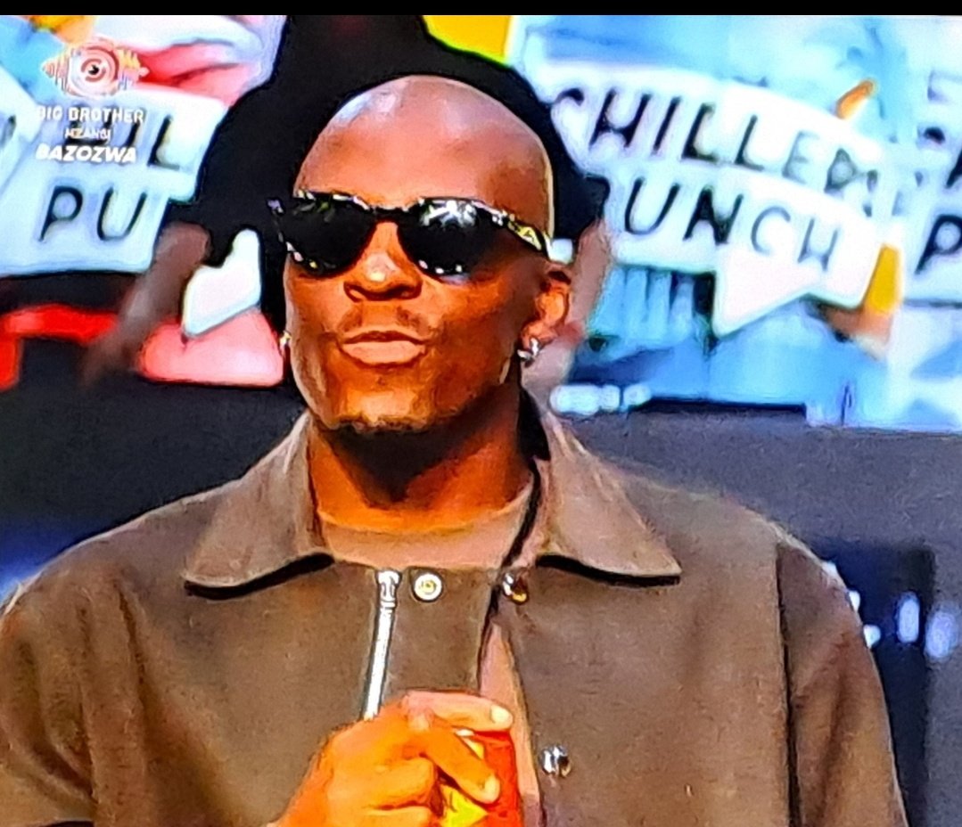 Lover girl tweet media