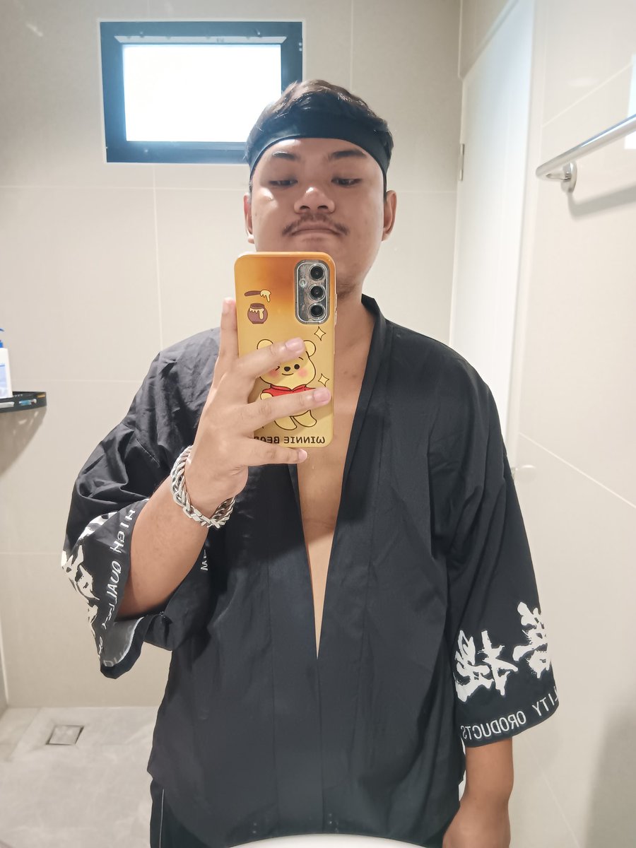 C200X_0's tweet photo. ฝ���นดีนะครับไอต้าว https://t.co/HkCwhkE8sS