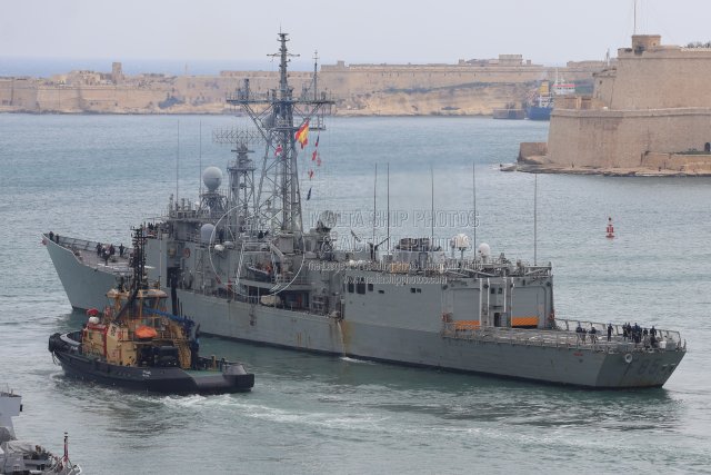 Shipguru's tweet photo. #armadaespañola #frigate #ESPS #NAVARRA F 85 #leaving #grandharbourmalta - 09.03.2026 - https://t.co/nfgboxc3g3 - NO PHOTOS can be used or manipulated without our permission @Armada_esp @DramaWarship @WorldofWarships @WarshipsIFR @warshipworld @worldshipsoc @ShippingTV @ShipNews https://t.co/FczEUs6Y9W
