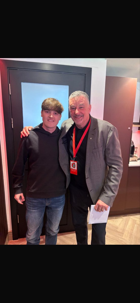 davidg_1966's tweet photo. Ethan was  made up to meet you today at the game @Realaldo474 ❤️⚽️😎 https://t.co/NOhh1KEiGf