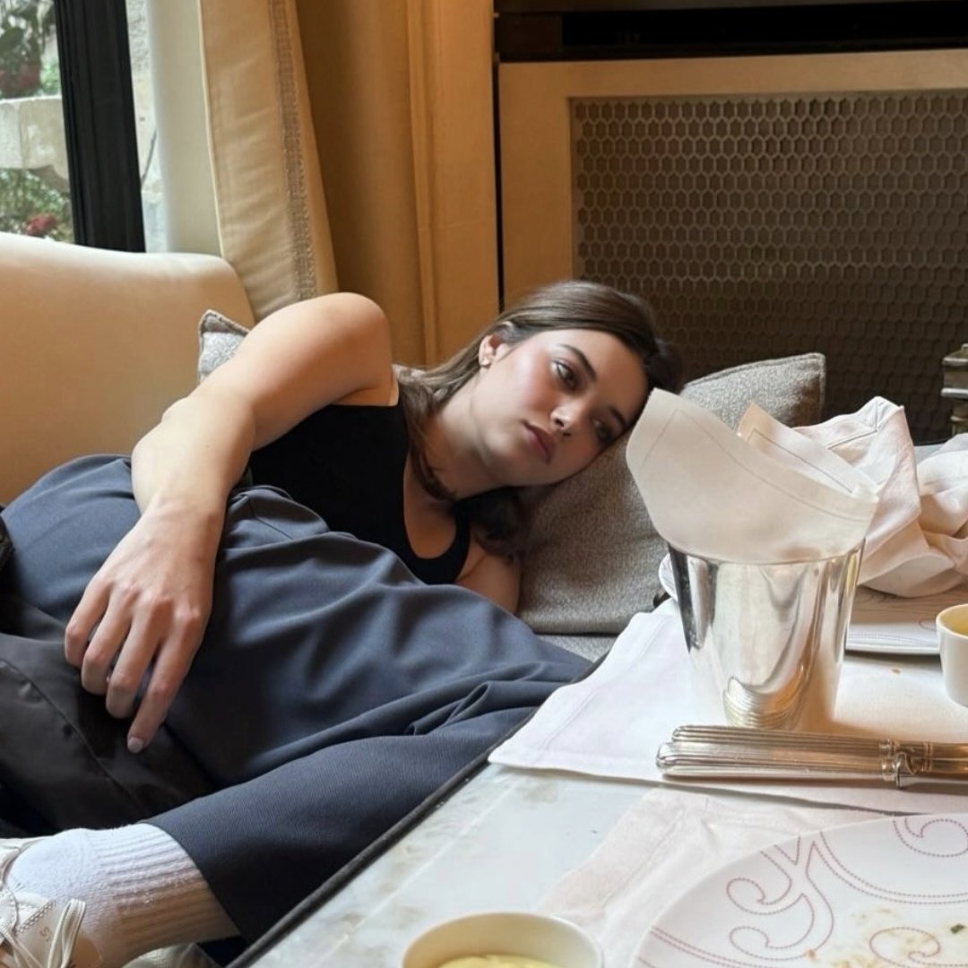 Afra Saraçoğlu ✨