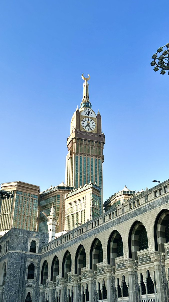 حَــنين tweet media
