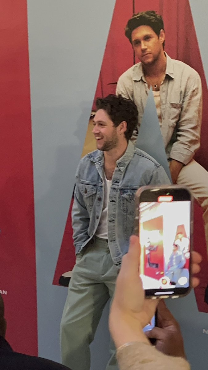 kat !!! 🏒 tweet media