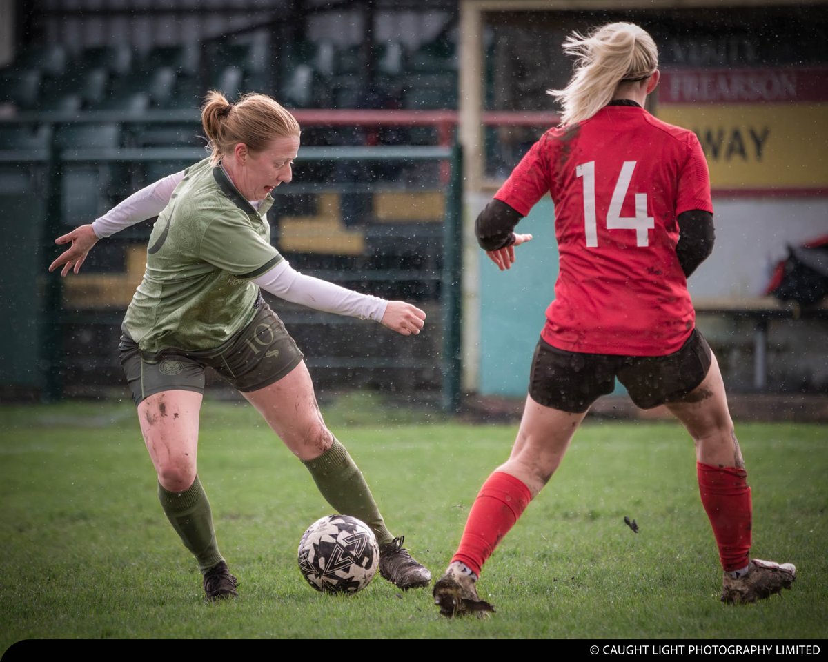 Caught Light tweet media