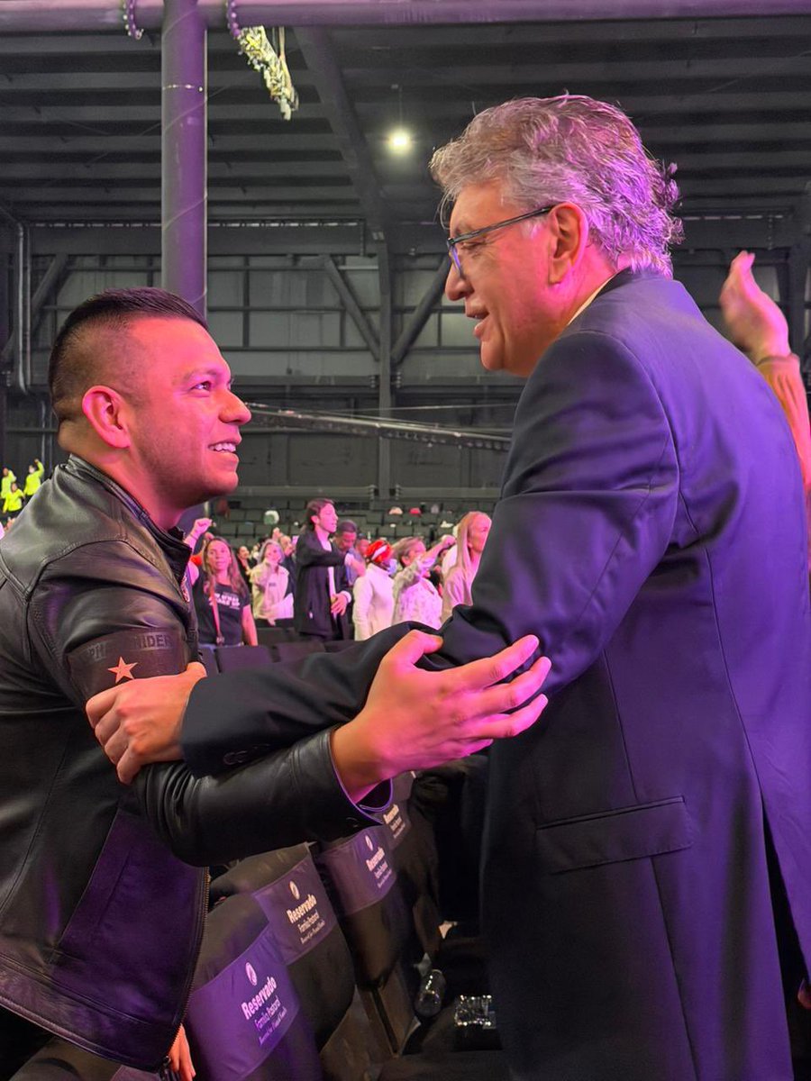 Mauricio Cárdenas S. tweet media