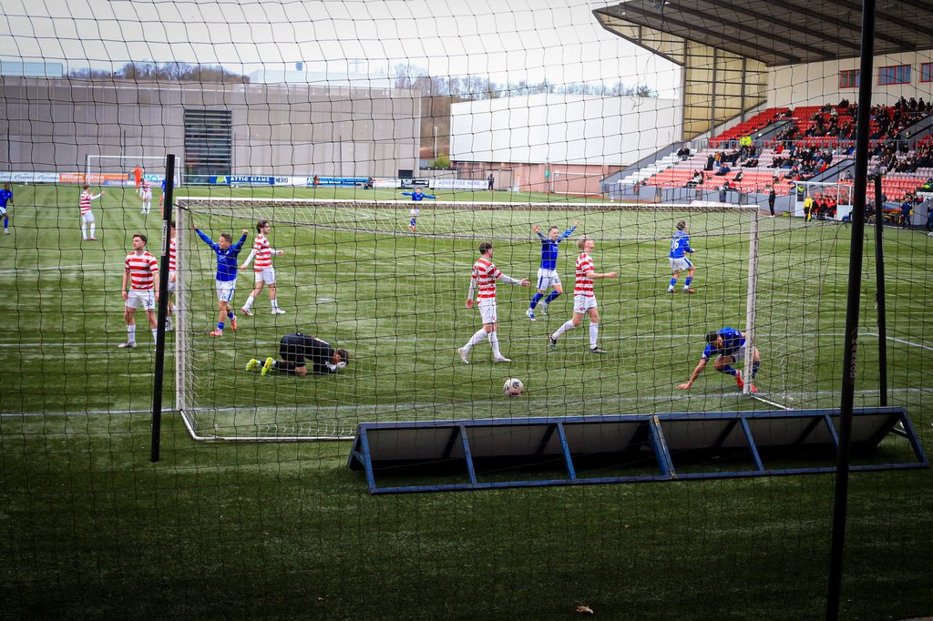 Queen of the South tweet media