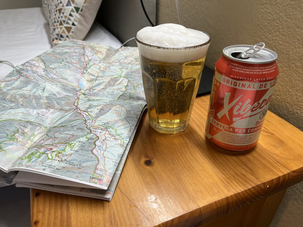 Strobe_Lightly's tweet photo. Salut! What a wonderful day! My face has caught the sun. Foties to follow (of the mountains, not my visage, obvs!)
Scores on the doors: 26.5 km (16.5 miles) of distance, 700m of up and 700m of down.
#SlowPyrenees https://t.co/k1r2COkuUW
