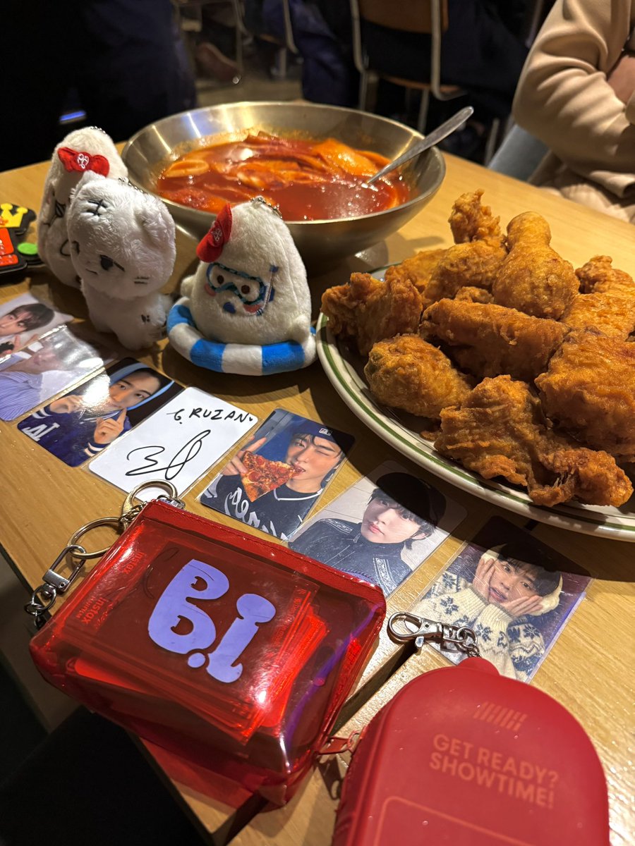 ˚ʚ🦊ɞ˚ RUIAN tweet media