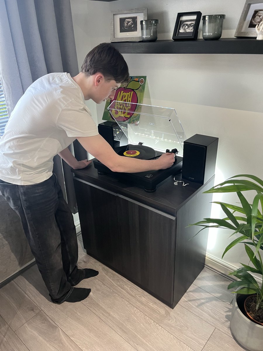 andy monkeyboots tweet media