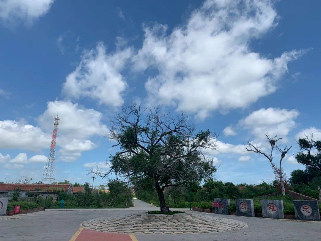 Bijoux quai des ange tweet media