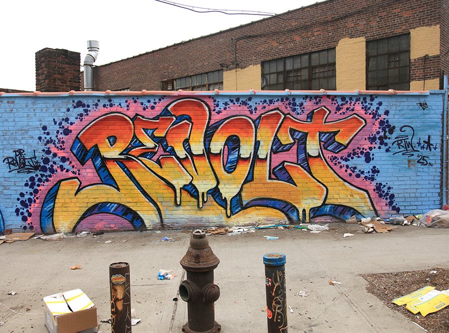 Brooklyn Street Art tweet media