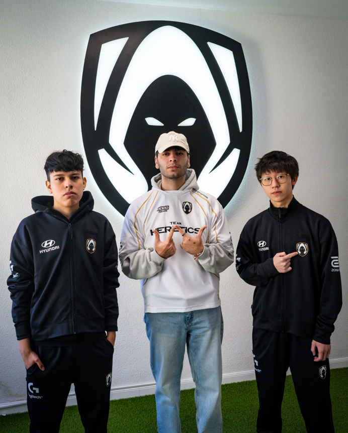 Heretics Brawl tweet media