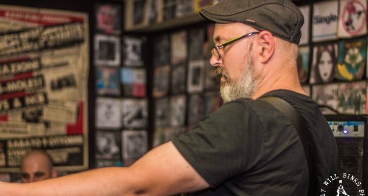 IronManRecords's tweet image. Iron Man Records works with Simon Reeves at Framework Recording Studios, a purpose built recording studio based in Hockley, Birmingham, just outside the clean air zone. Simon specialises in recording, mixing and mastering.  ironmanrecords.net/services/frame… #music #musicians #recording