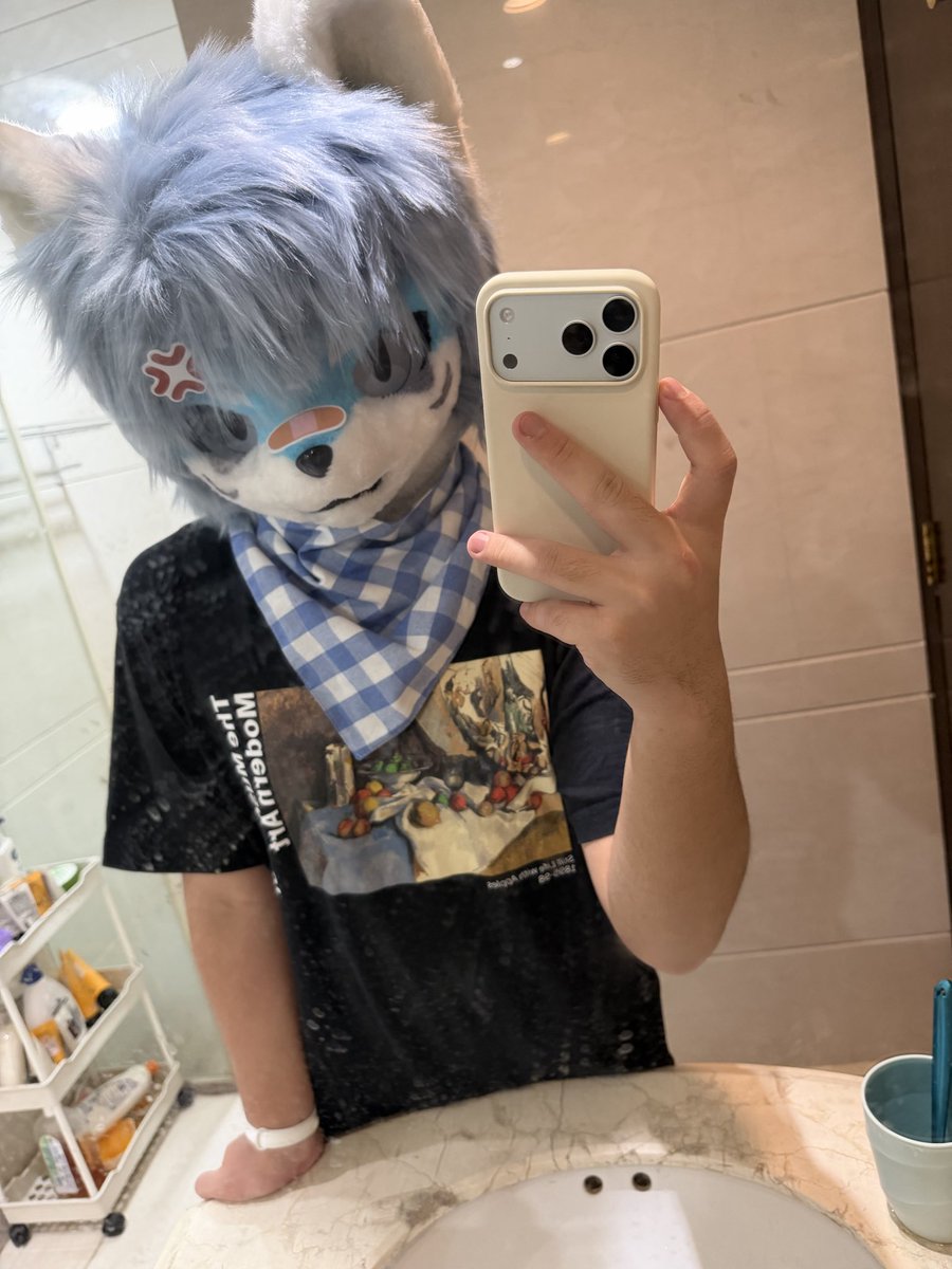 银珩owo tweet media