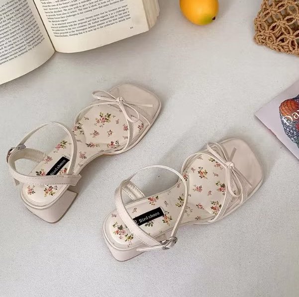 aesthetic things tweet media