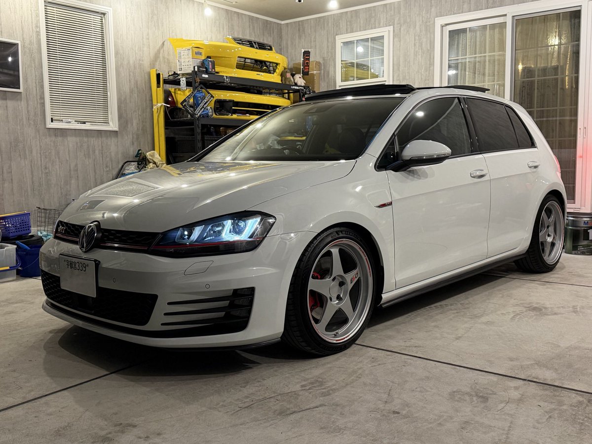 Tuke-Tan tweet media